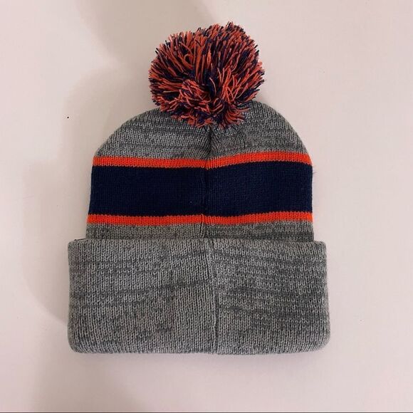47 Denver Broncos Grey with Navy & Orange Logo Pom Pom Cuffed Winter Hat - Picture 2 of 5